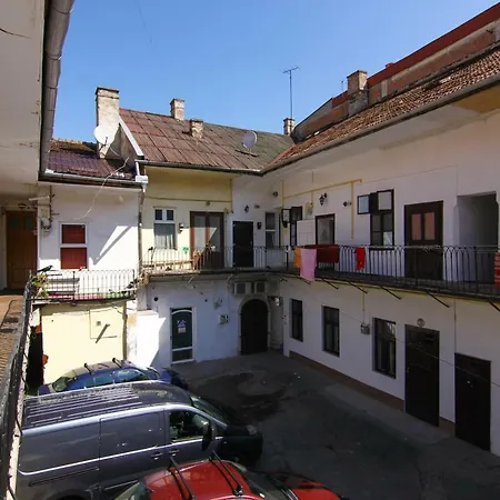 Apartment The Yellow Umbrella Cluj-Napoca