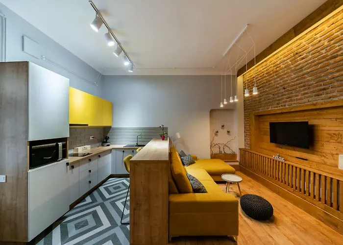 The Yellow Umbrella *